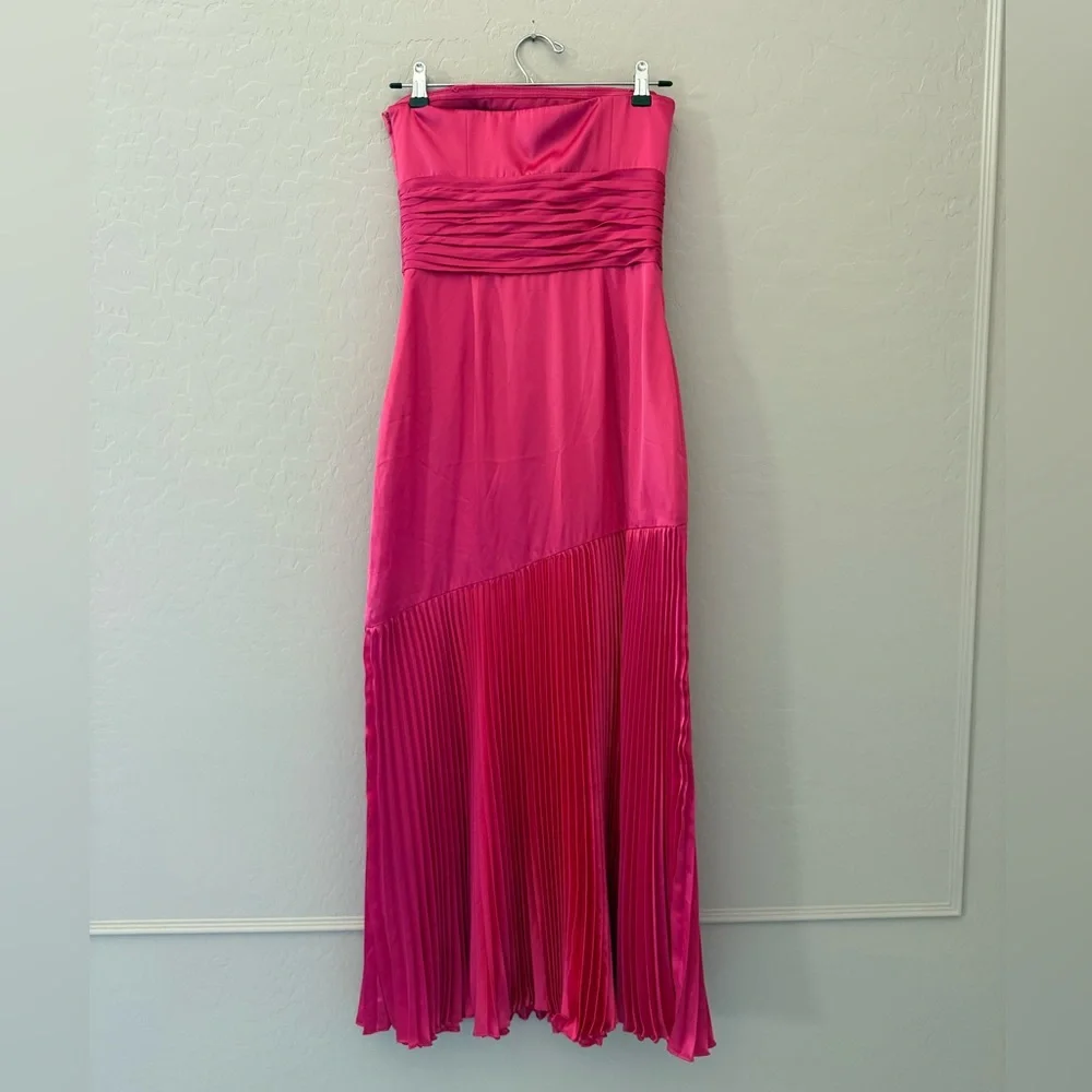 AMUR Strapless Pink Dress - Picture 5 of 10